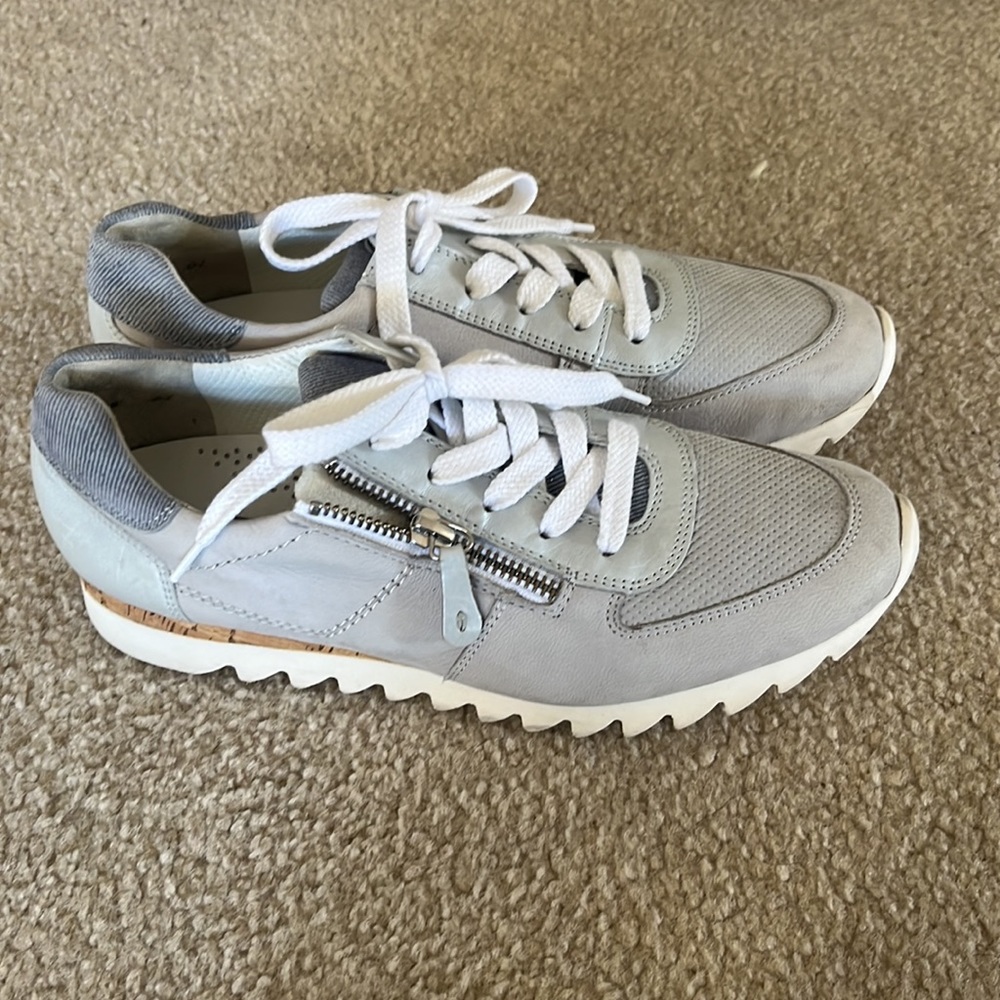 Paul Green gray sneakers. Rubber and cork sole. Sz 4.5 (UK) US 7